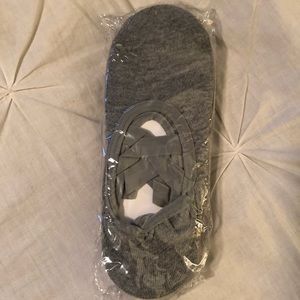 Ballet socks with crisscross straps and grips; 3pc